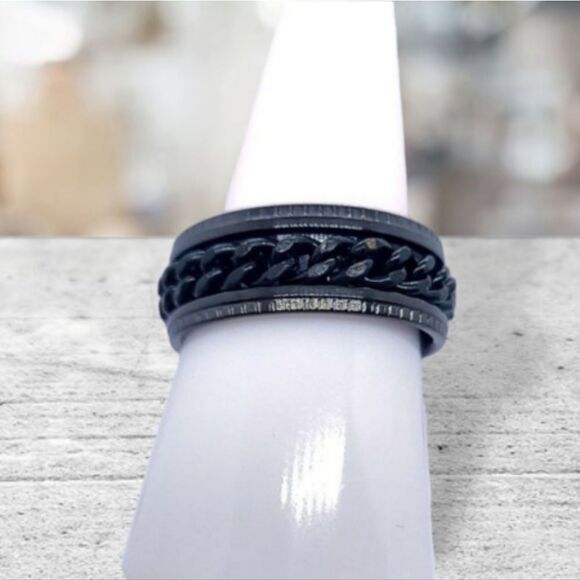 Black Stainless Steel Anxiety Fidget Spinner Ring Unisex Band Curb Chain Inlay - Picture 1 of 5